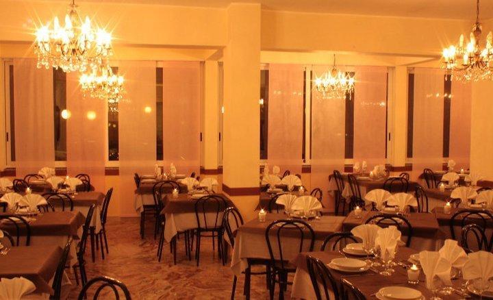 Hotel Delizia Римини Экстерьер фото