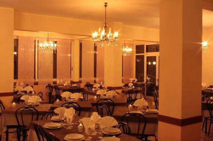 Hotel Delizia Римини Экстерьер фото