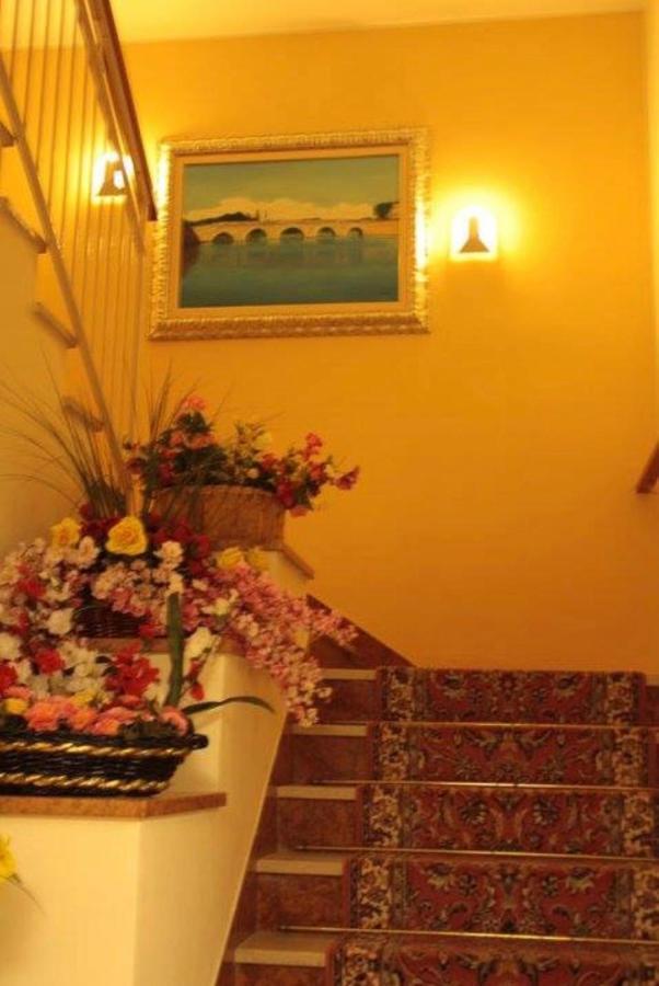 Hotel Delizia Римини Экстерьер фото